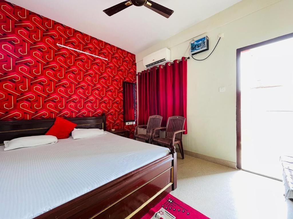 Hotel Lovely Star Inn ! Puri Εξωτερικό φωτογραφία